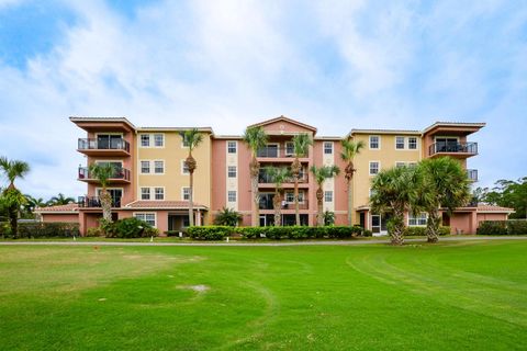 Photo of 4190 Gator Greens Way #35, Fort Pierce, FL 34982 (MLS # R11146914)