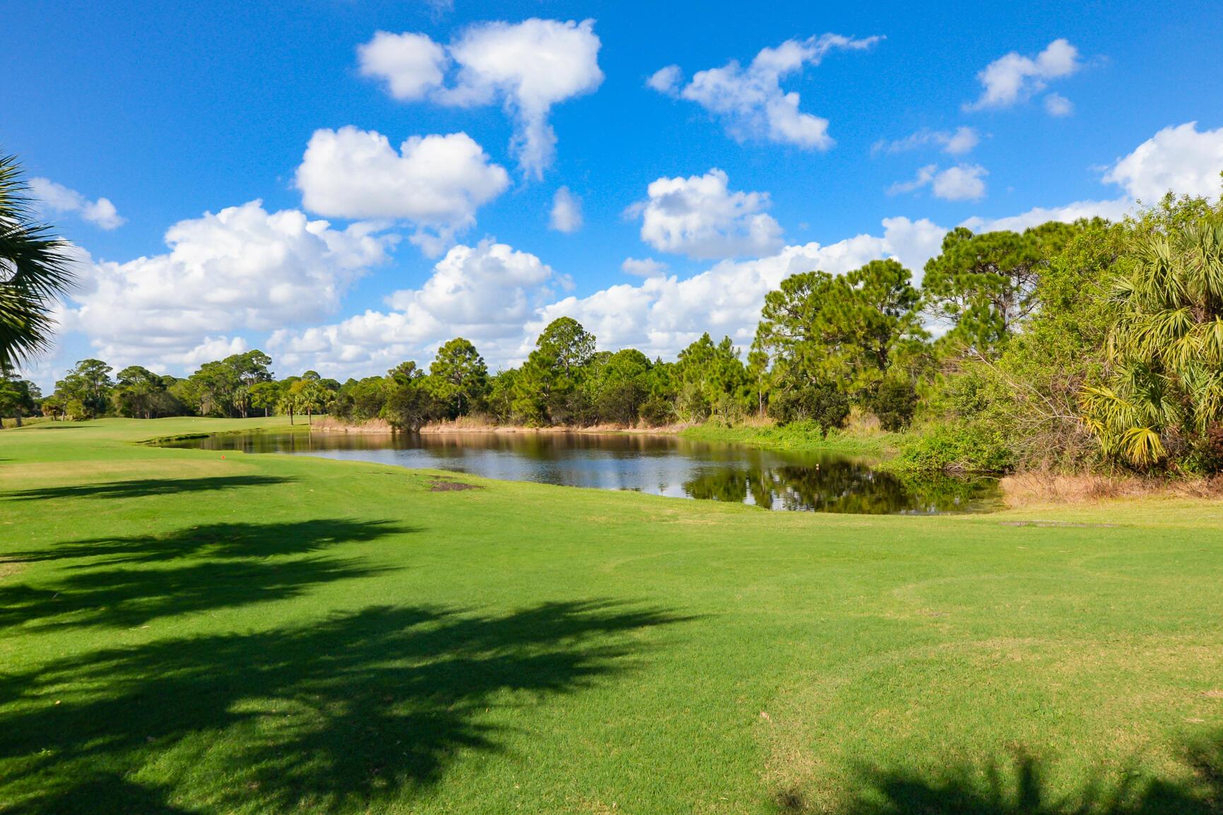 LINKSIDE AT GATOR TRACE B - Residential