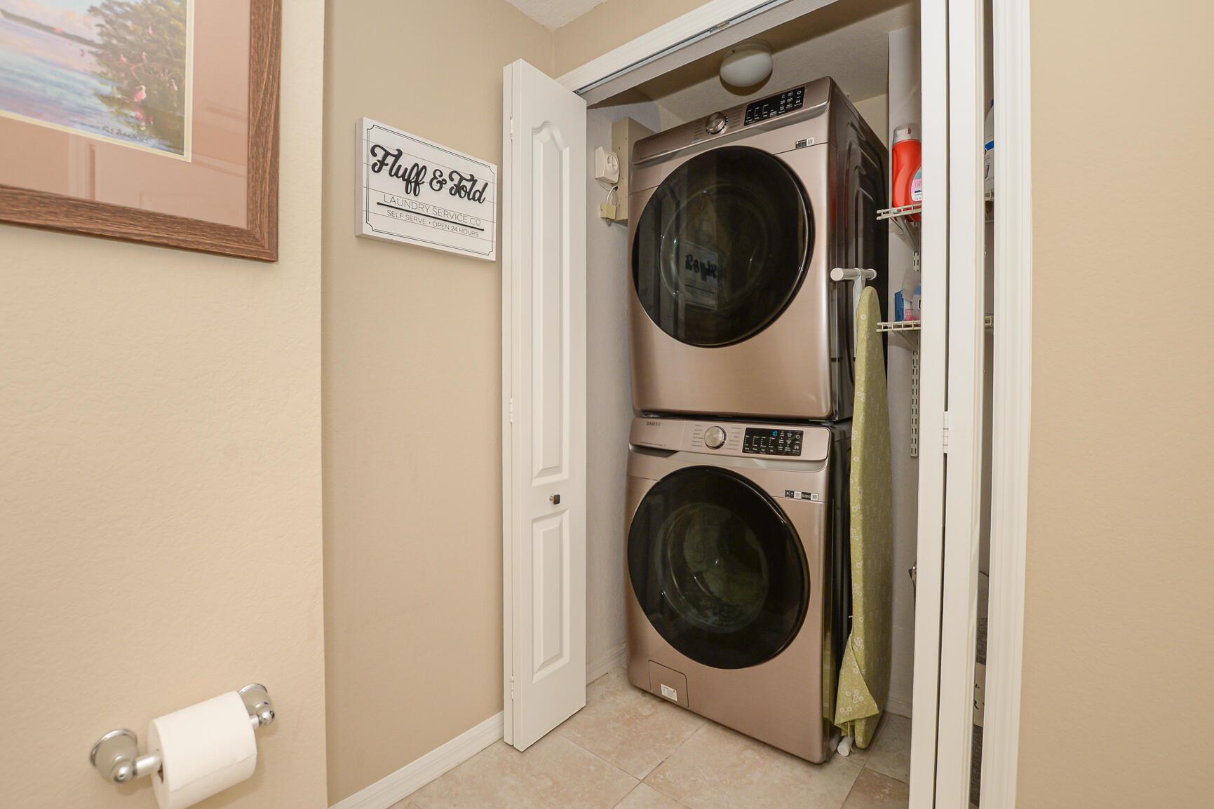 LINKSIDE AT GATOR TRACE B - Residential