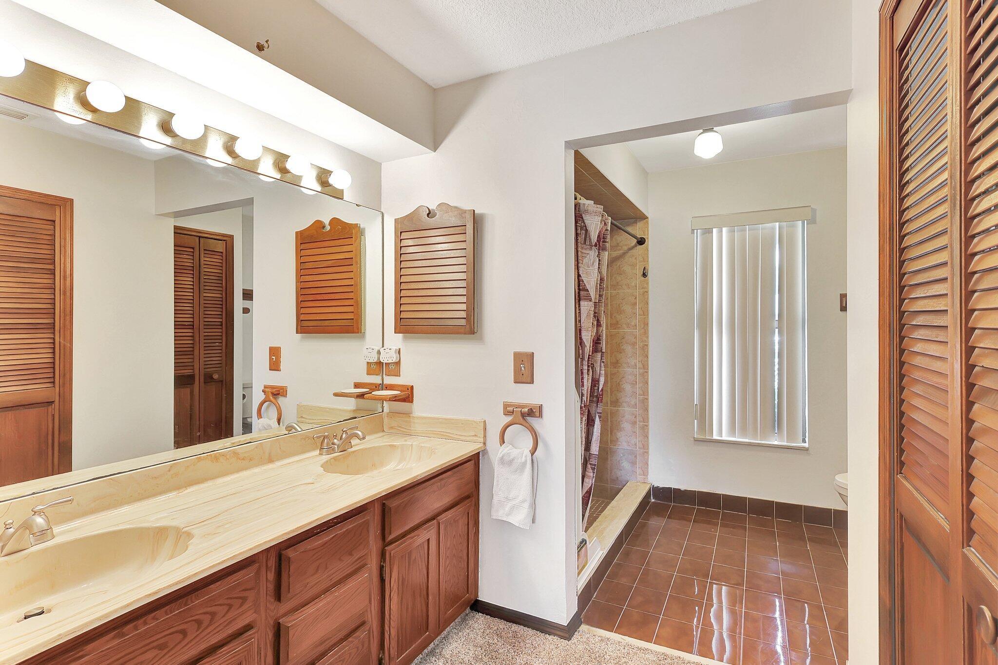 PORT ST LUCIE SECTION 24 - Residential Lease