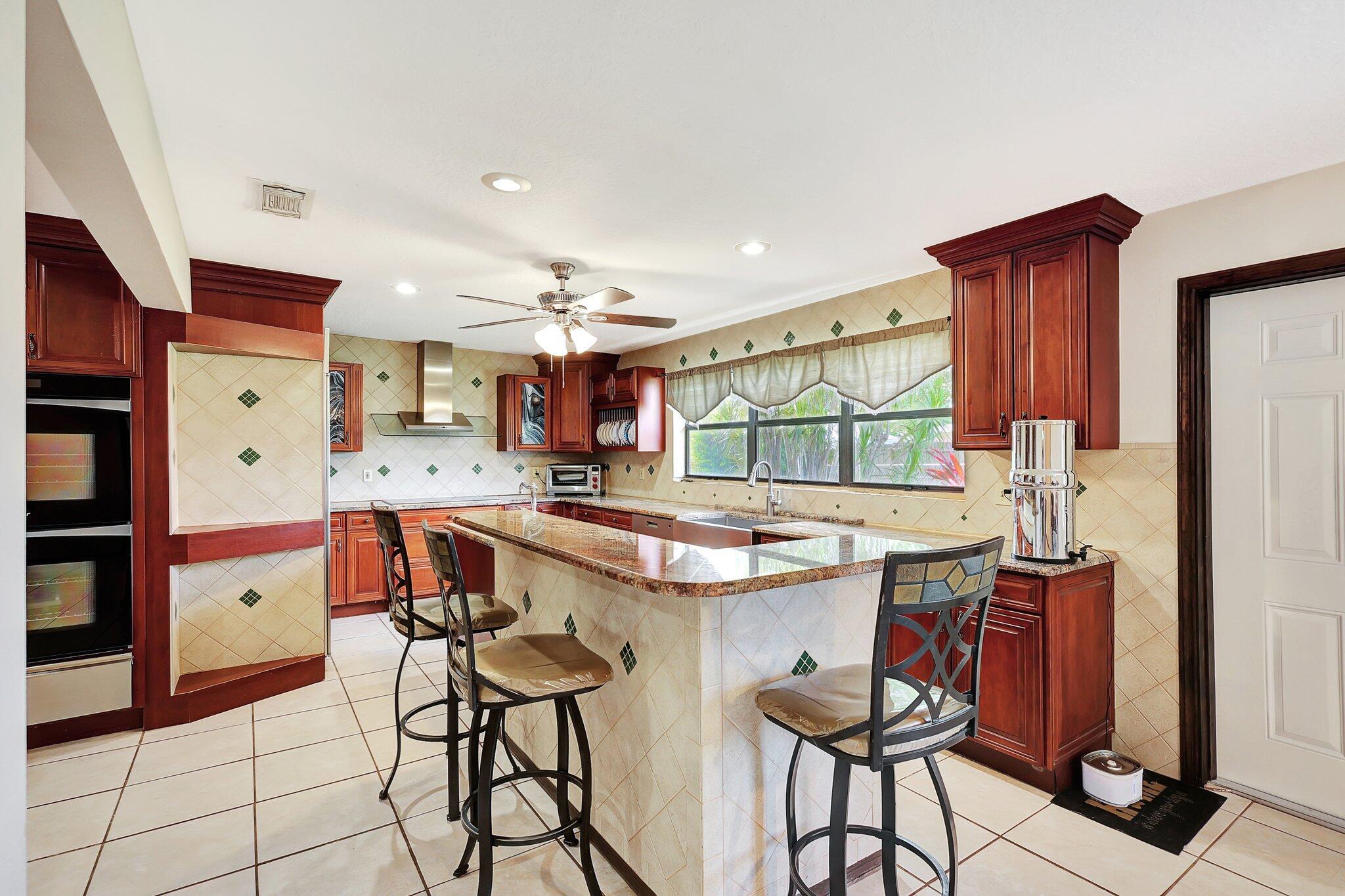 PORT ST LUCIE SECTION 24 - Residential Lease