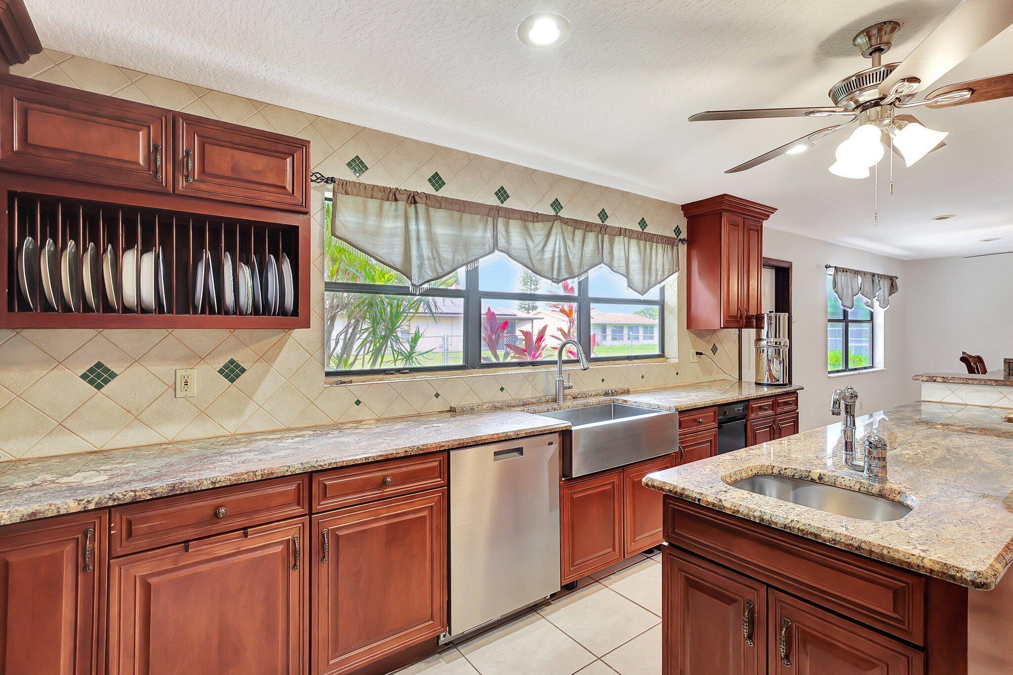 PORT ST LUCIE SECTION 24 - Residential Lease