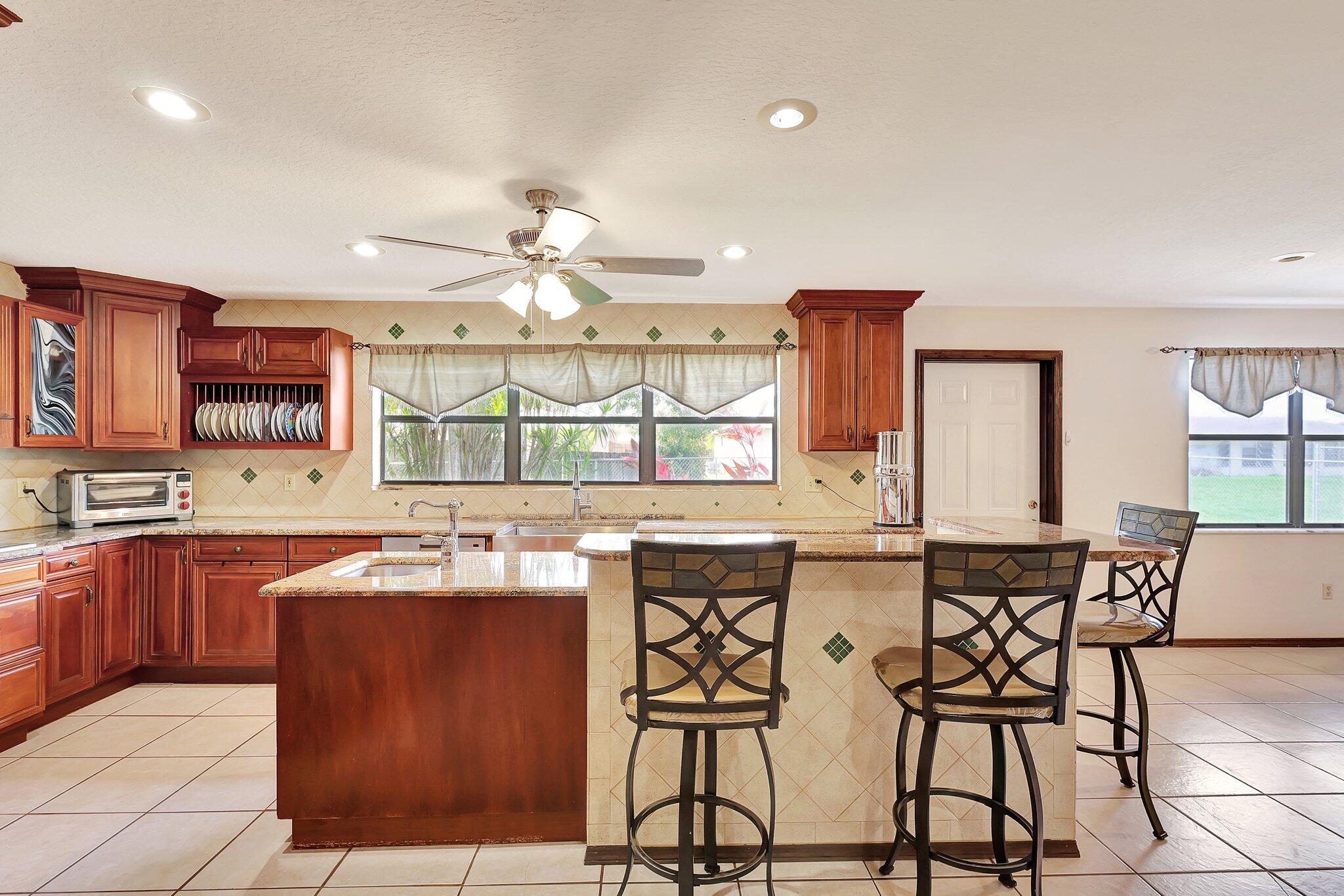 PORT ST LUCIE SECTION 24 - Residential Lease