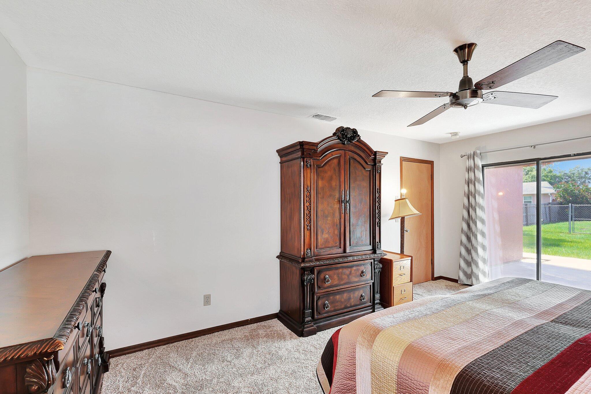 PORT ST LUCIE SECTION 24 - Residential Lease