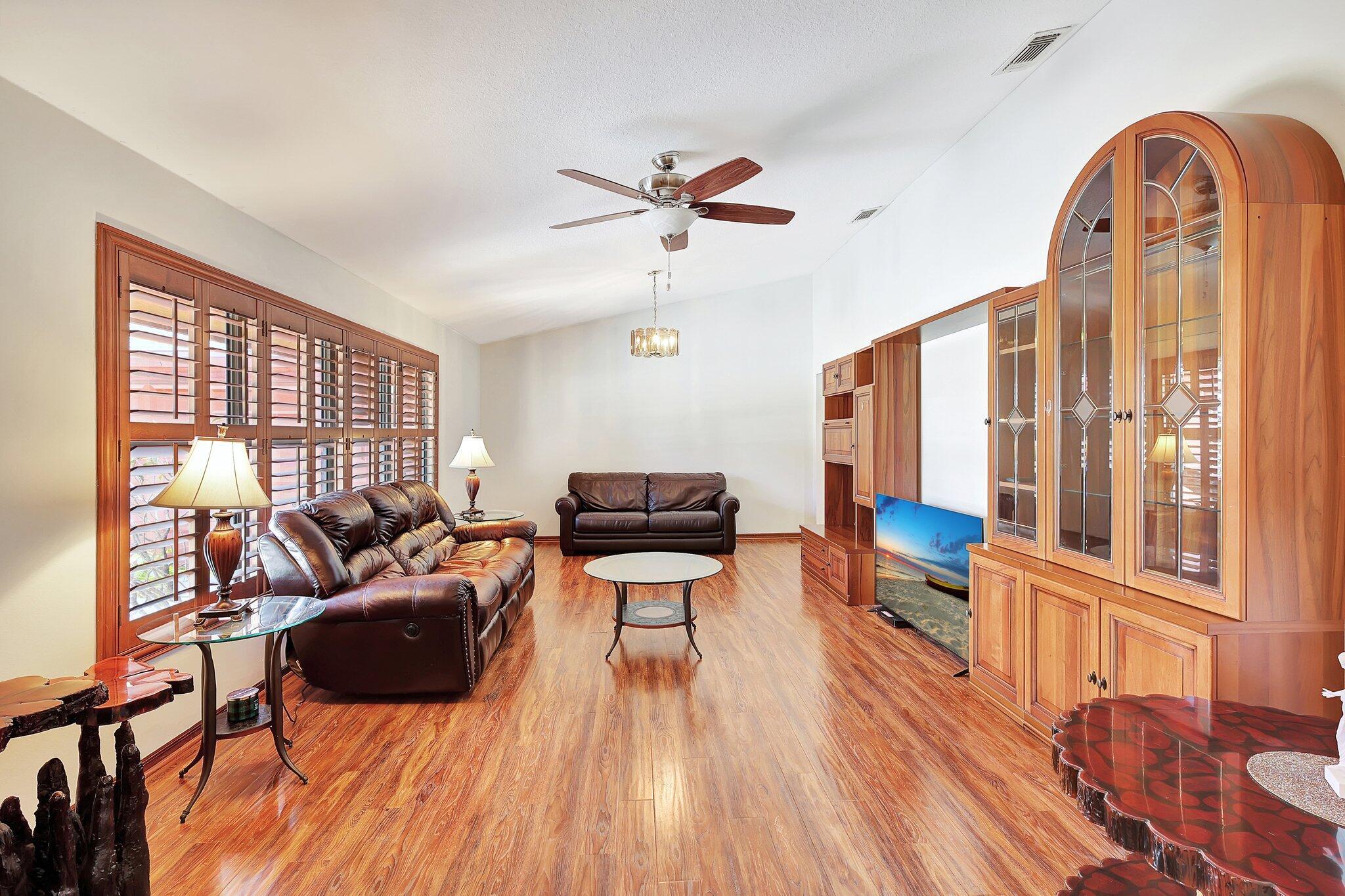 PORT ST LUCIE SECTION 24 - Residential Lease