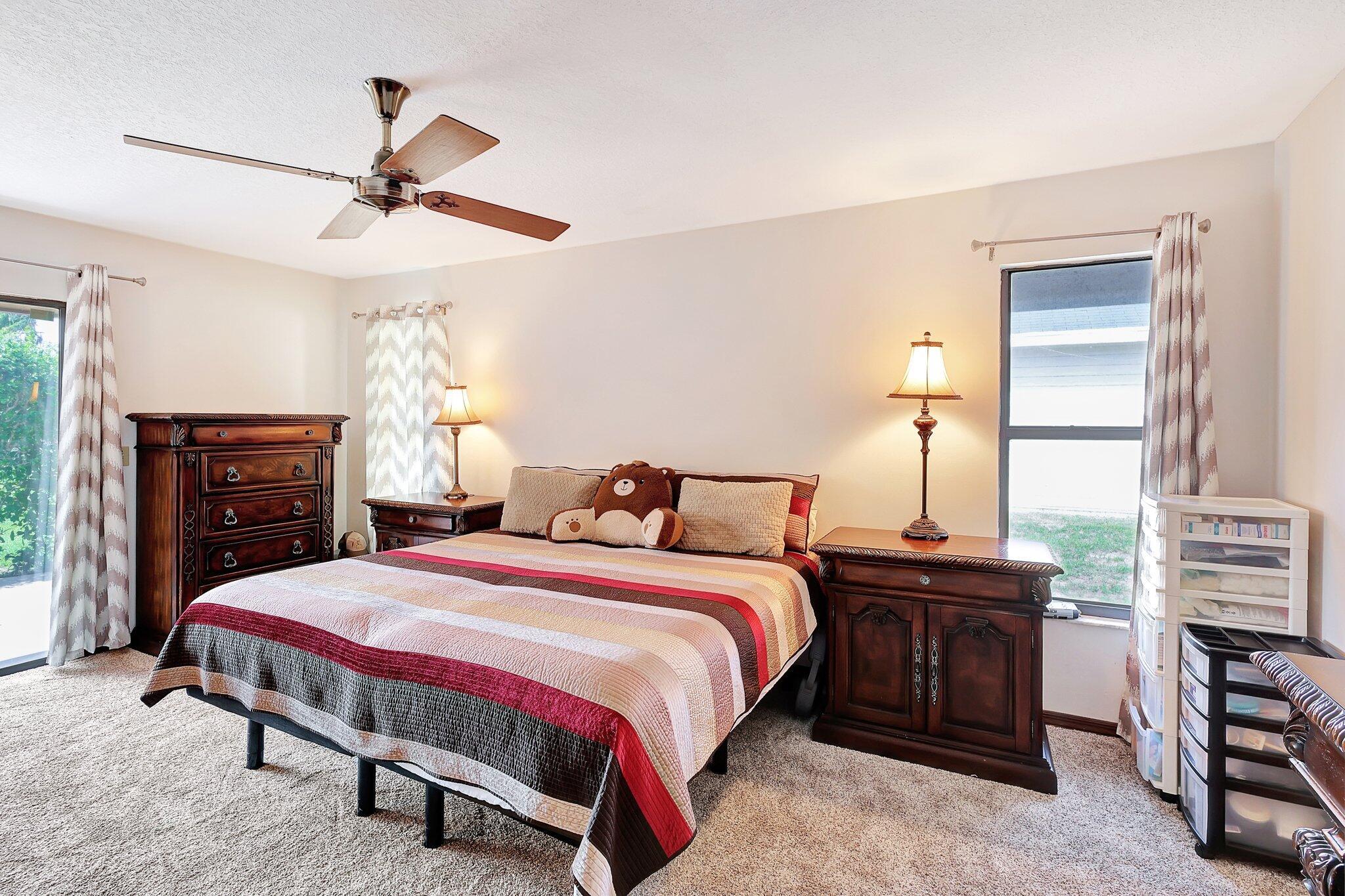 PORT ST LUCIE SECTION 24 - Residential Lease