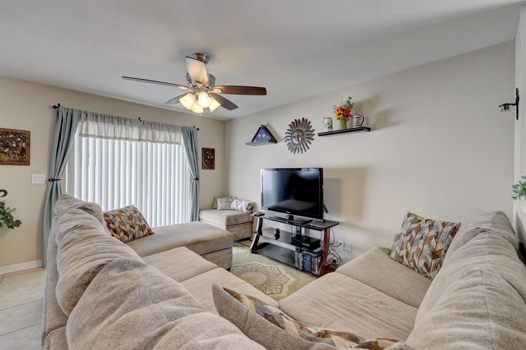 THIRD REPLAT OF PORTOFINO ISLES - Residential