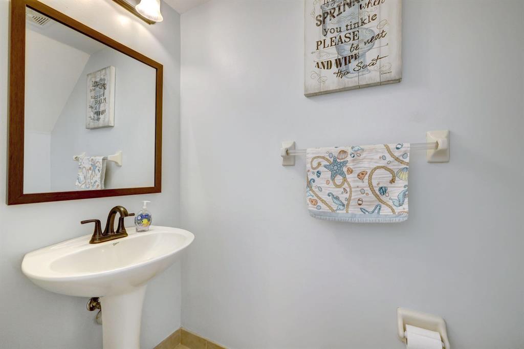 THIRD REPLAT OF PORTOFINO ISLES - Residential