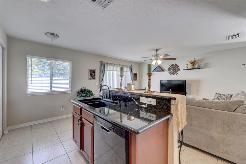 THIRD REPLAT OF PORTOFINO ISLES - Residential