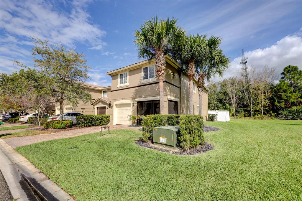 THIRD REPLAT OF PORTOFINO ISLES - Residential