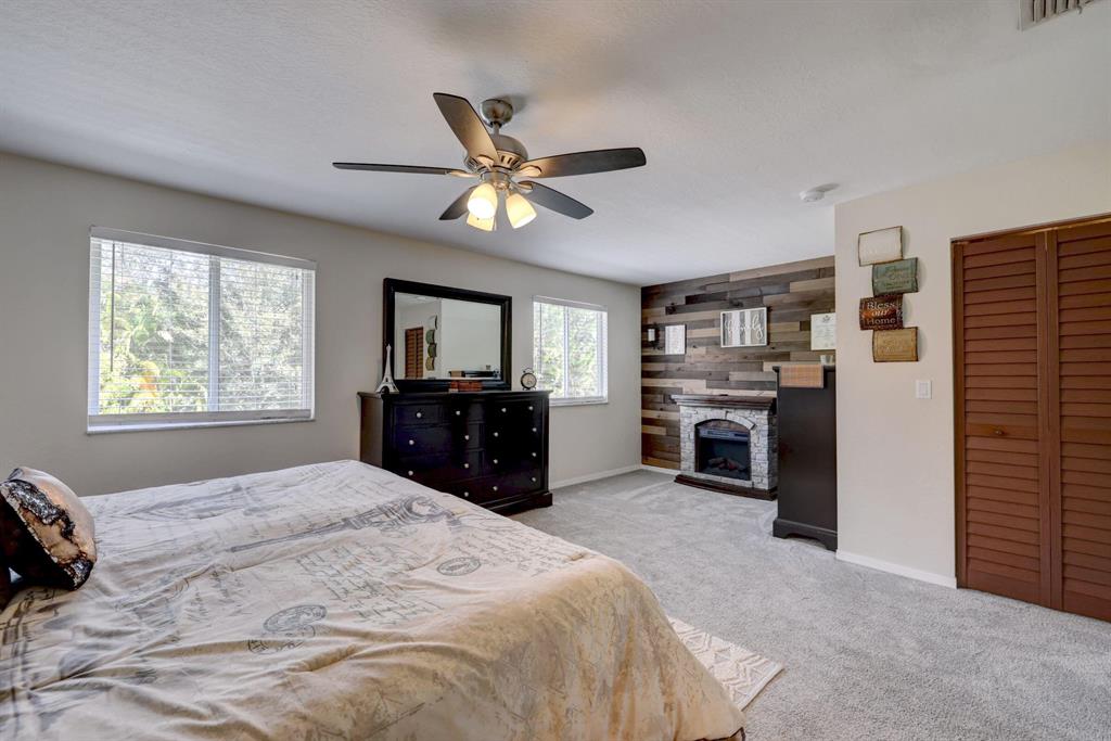 THIRD REPLAT OF PORTOFINO ISLES - Residential