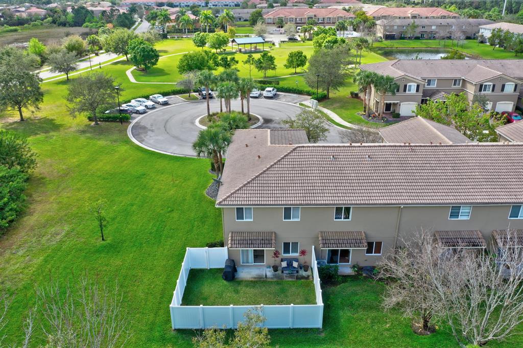 THIRD REPLAT OF PORTOFINO ISLES - Residential