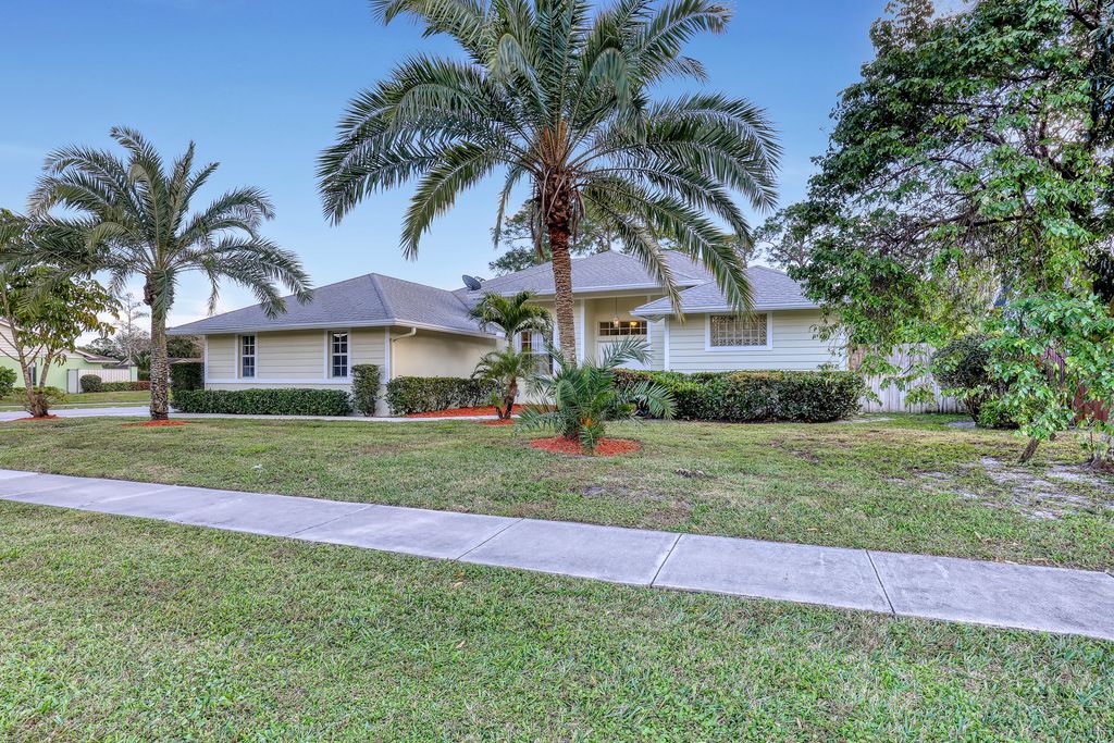 Photo of 461 Azure Avenue, Wellington, FL 33414 (MLS # R10945239)