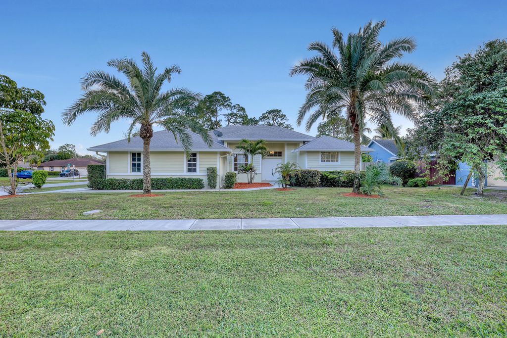 Photo of 461 Azure Avenue, Wellington, FL 33414 (MLS # R10945239)