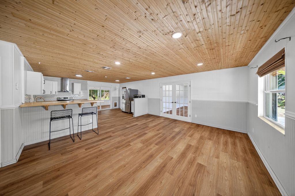 Photo of 2927 Admiral Street, Fort Pierce, FL 34982 (MLS # R11168662)