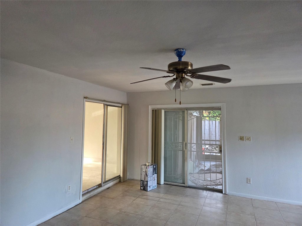 North Lauderdale Village - Residential