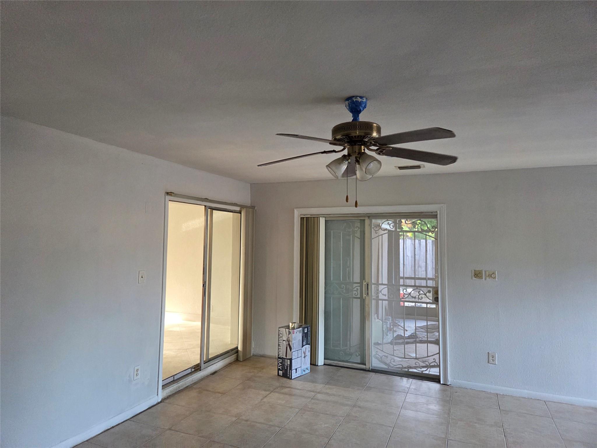 North Lauderdale Village - Residential