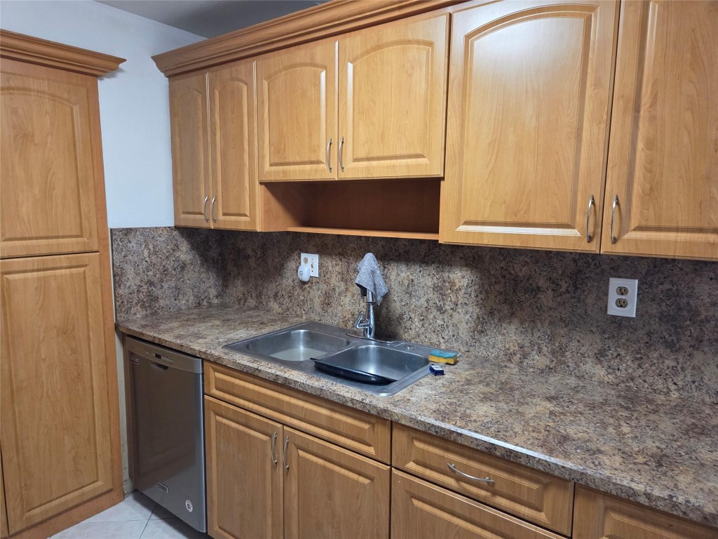 North Lauderdale Village - Residential