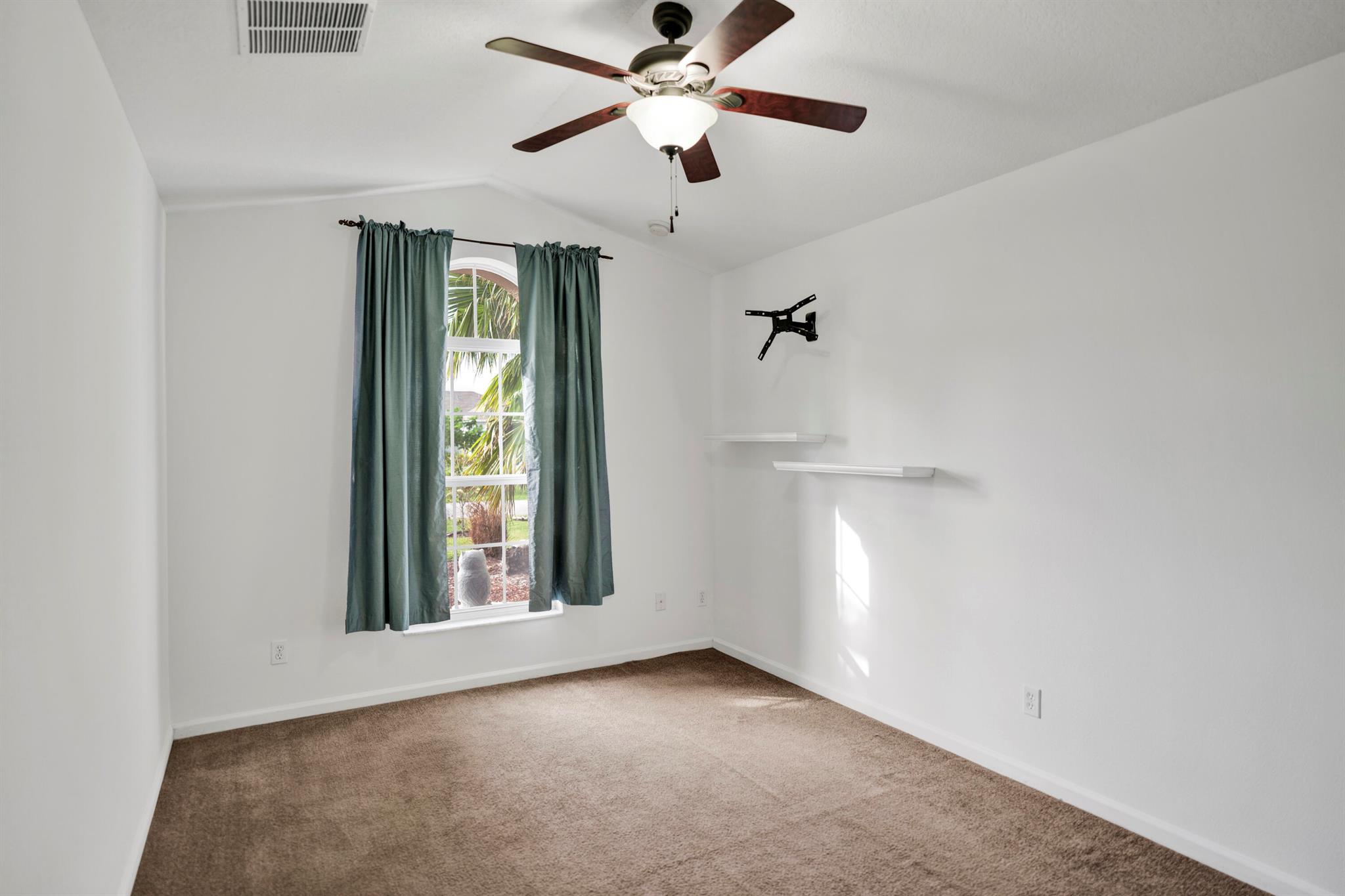 PORT ST LUCIE SECTION 35 - Residential Lease