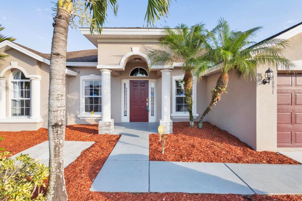 PORT ST LUCIE SECTION 35 - Residential Lease