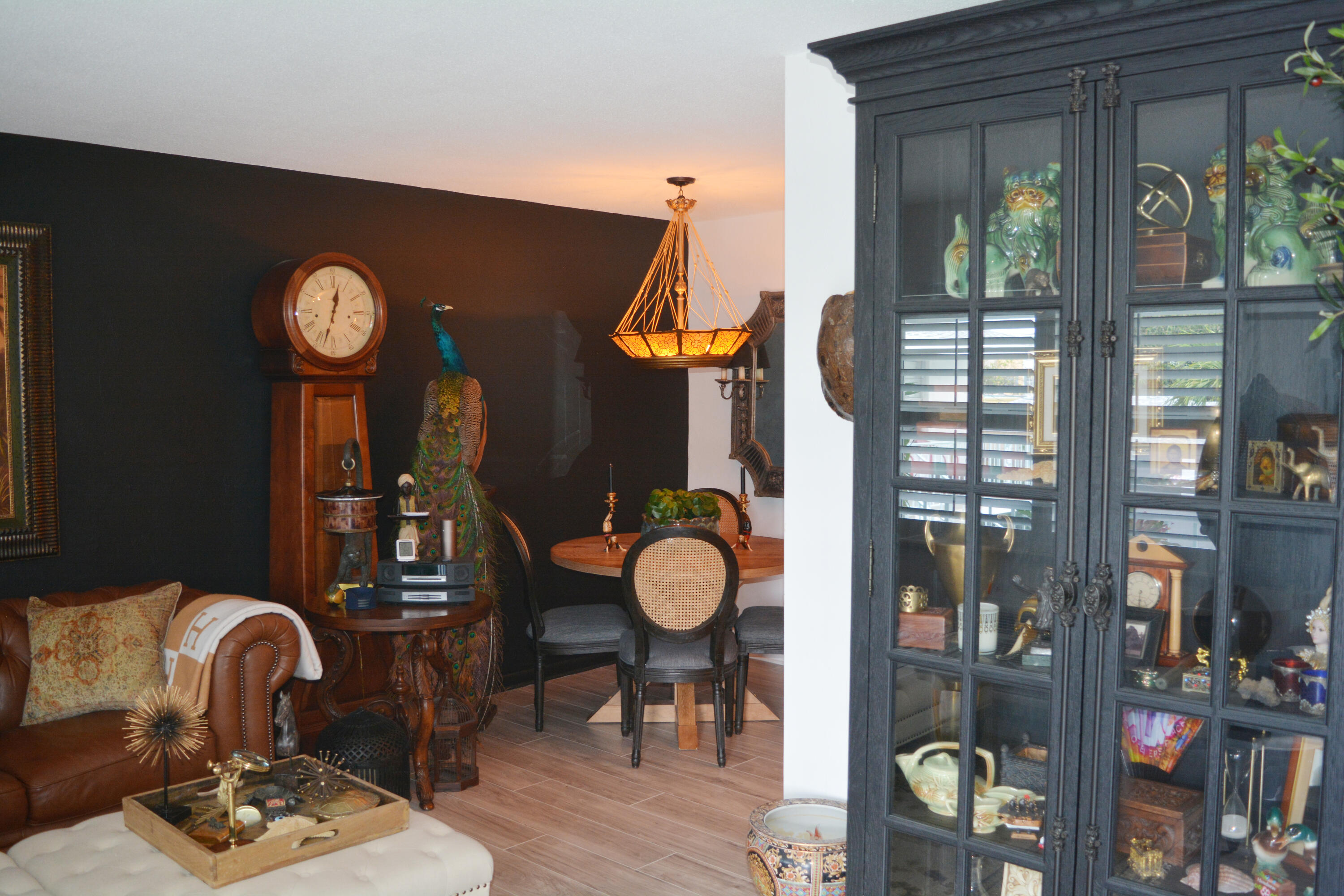 HOVIANNA APTS CONDO - Residential