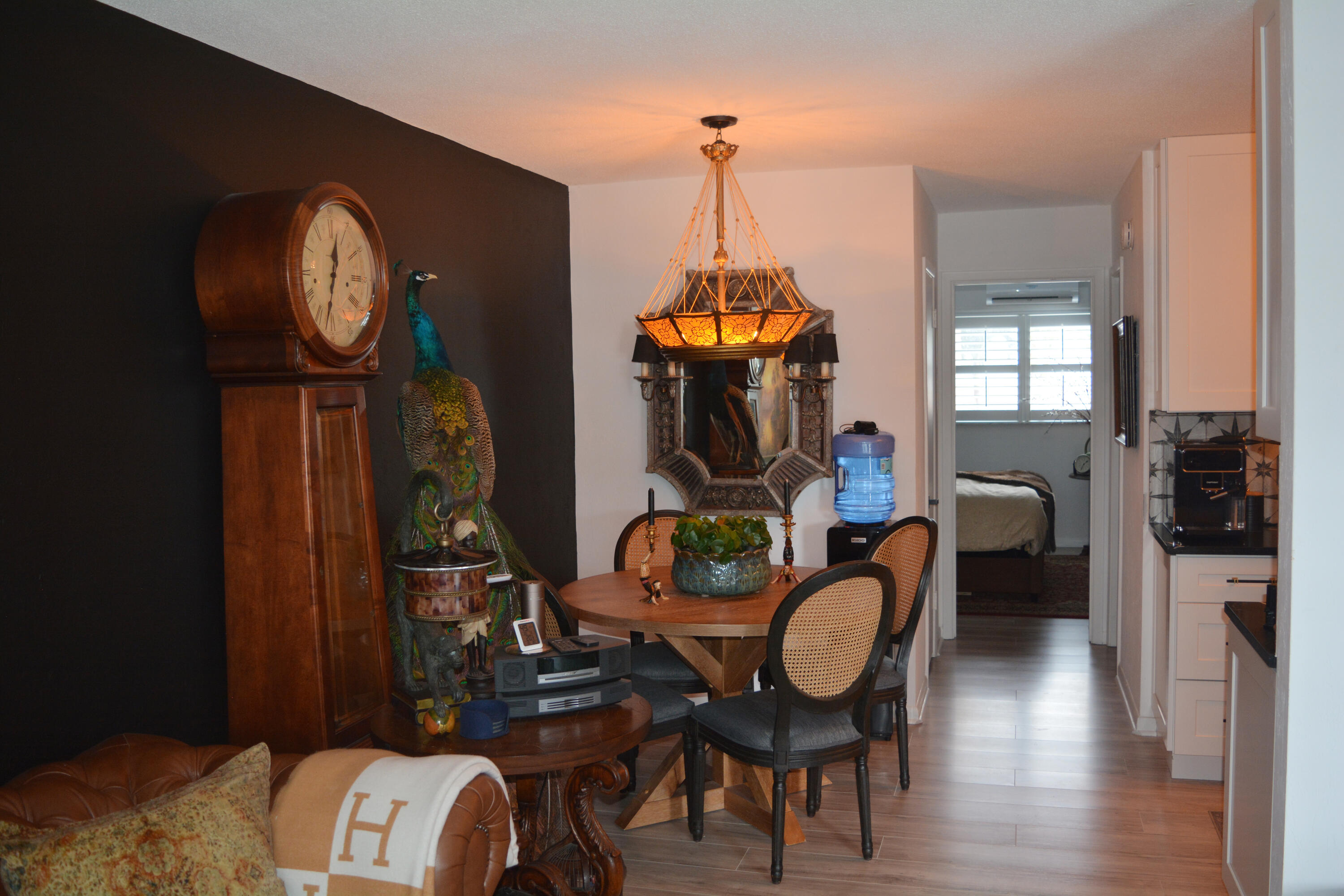 HOVIANNA APTS CONDO - Residential