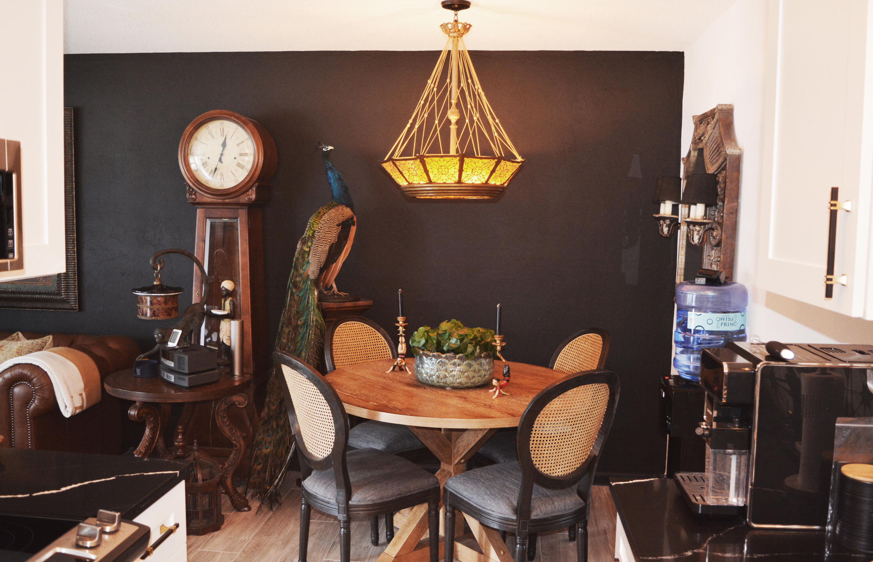 HOVIANNA APTS CONDO - Residential