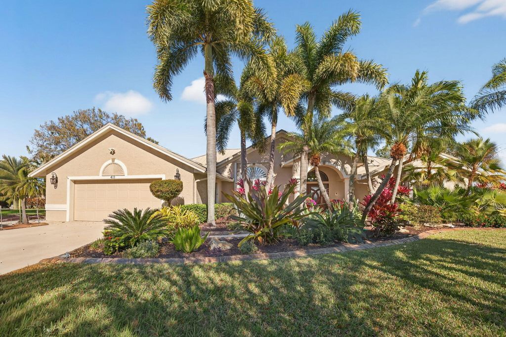 Photo of 411 SW Thistle Trail, Port Saint Lucie, FL 34953 (MLS # R11158649)