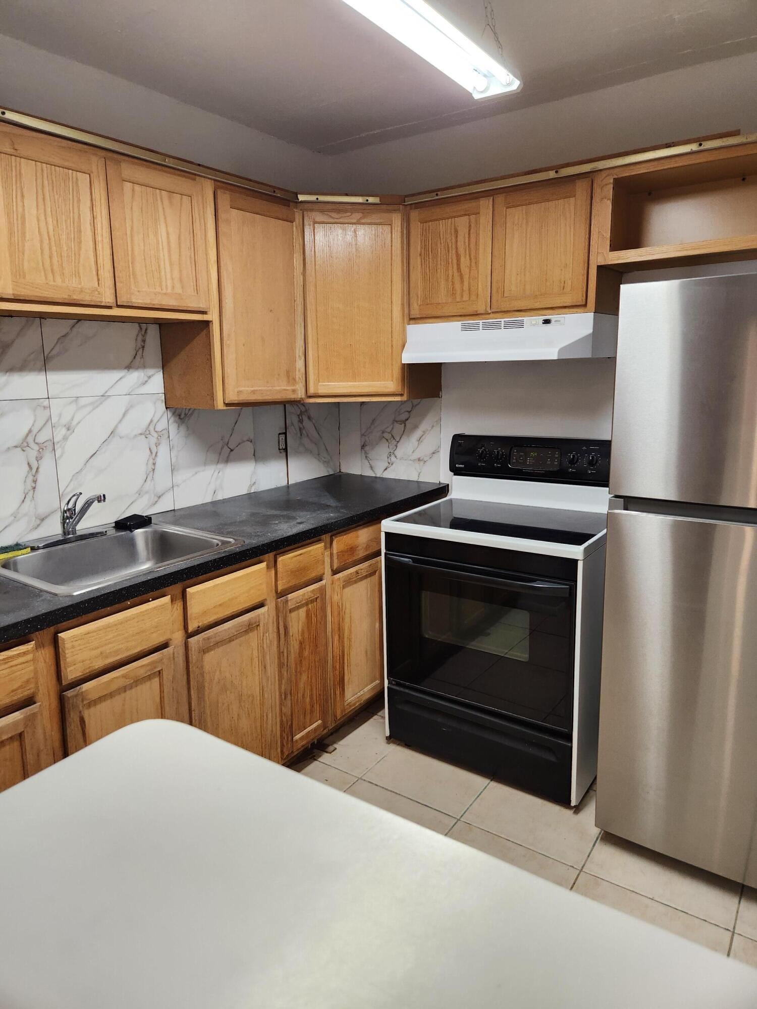 2901 NW 47th Terrace 143C