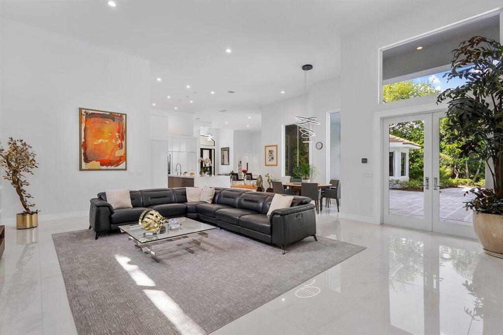 OLD MARSH GOLF CLUB - Residential