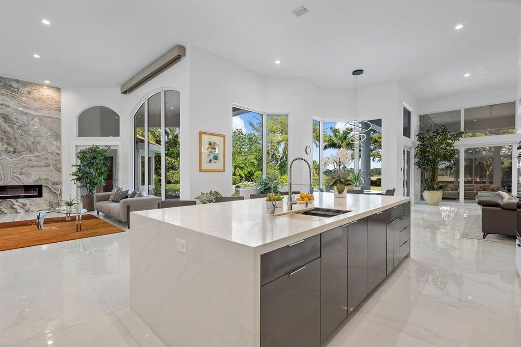 OLD MARSH GOLF CLUB - Residential