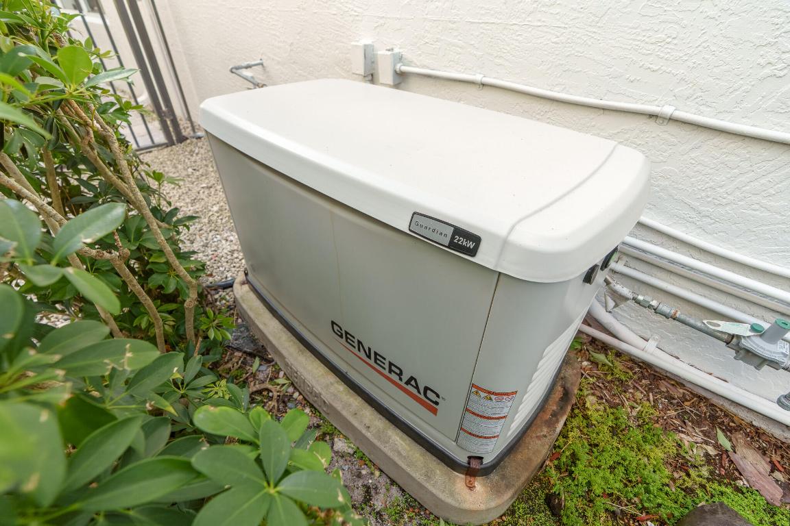 ADDISON RESERVE - Residential