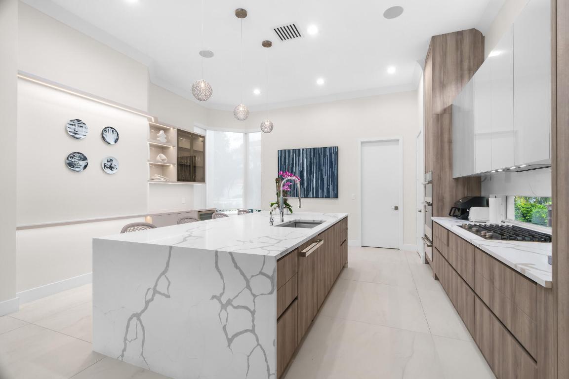 ADDISON RESERVE - Residential