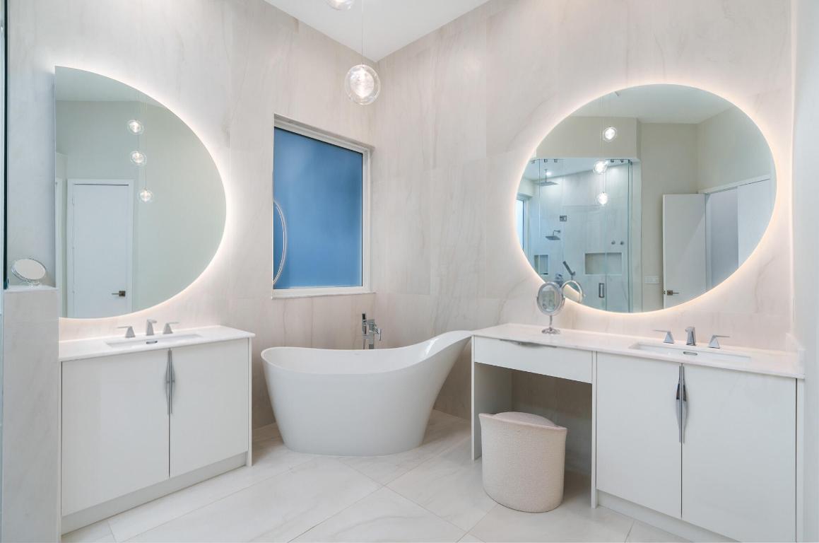 ADDISON RESERVE - Residential