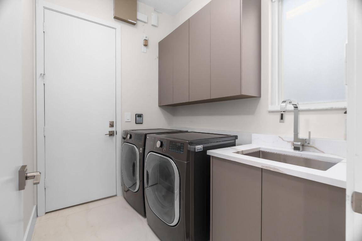 ADDISON RESERVE - Residential