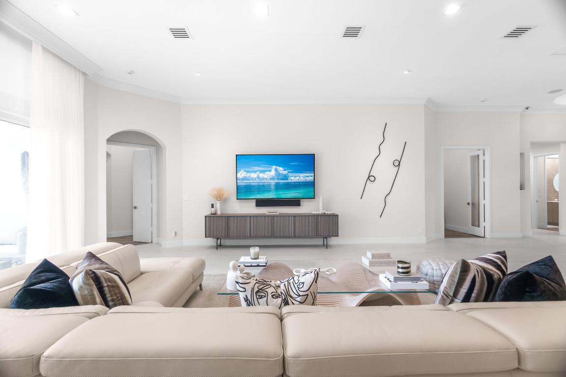 ADDISON RESERVE - Residential