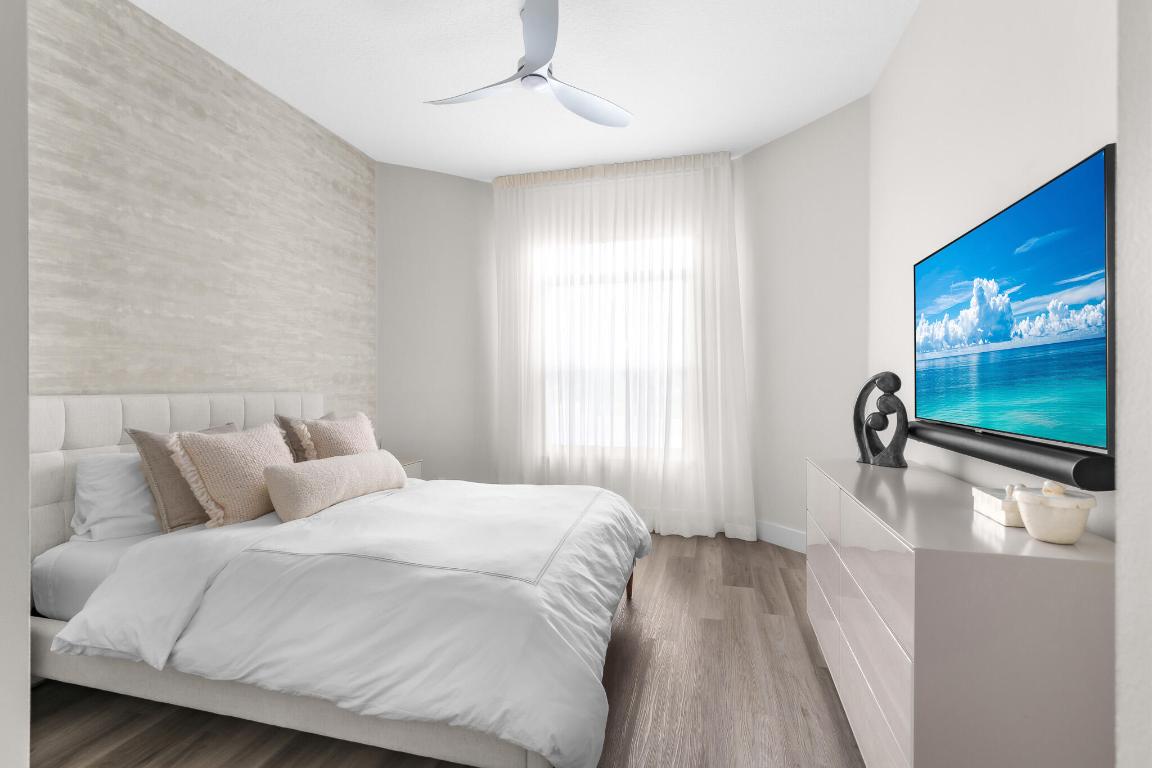 ADDISON RESERVE - Residential