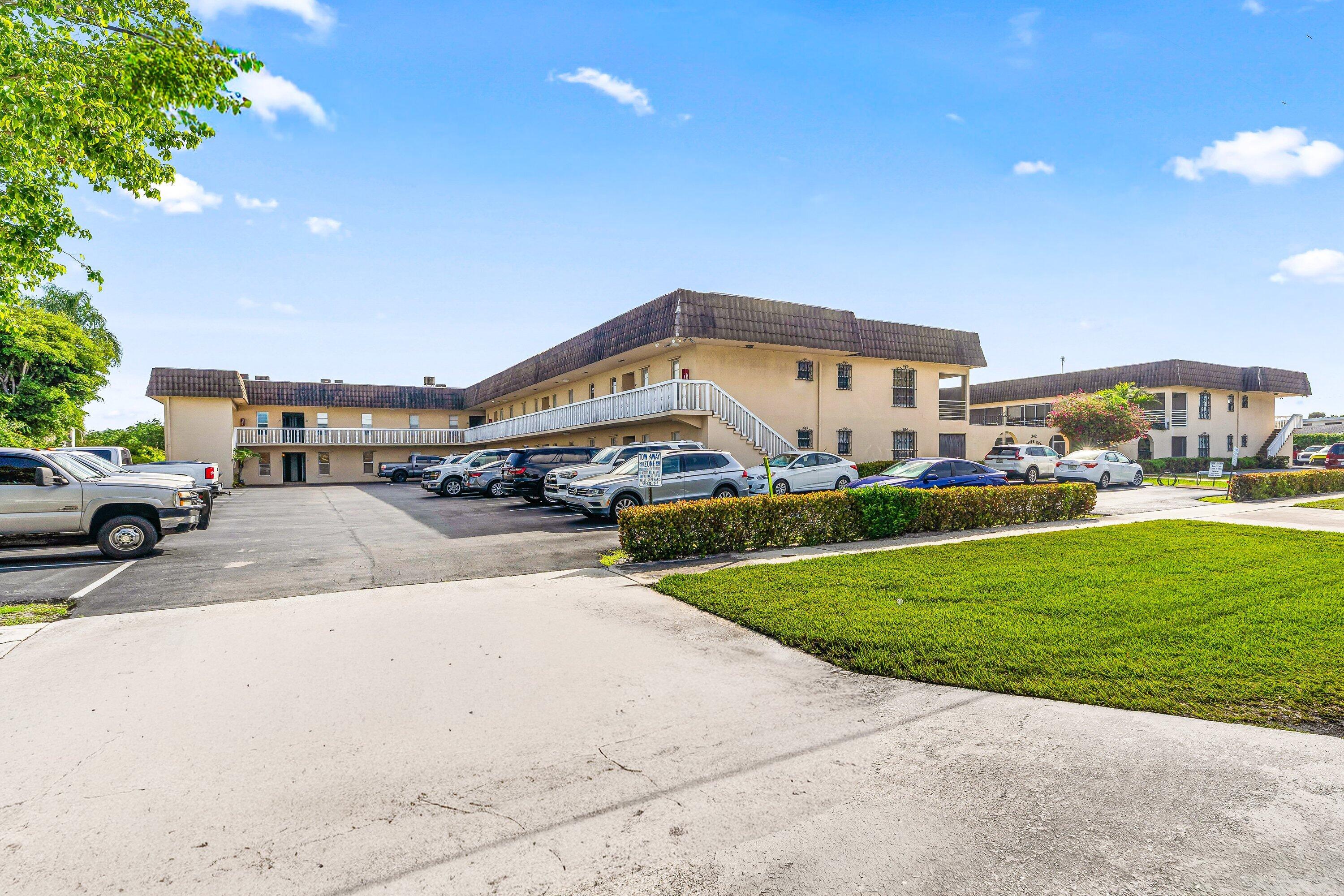 RIVER KEY CONDO - Residential