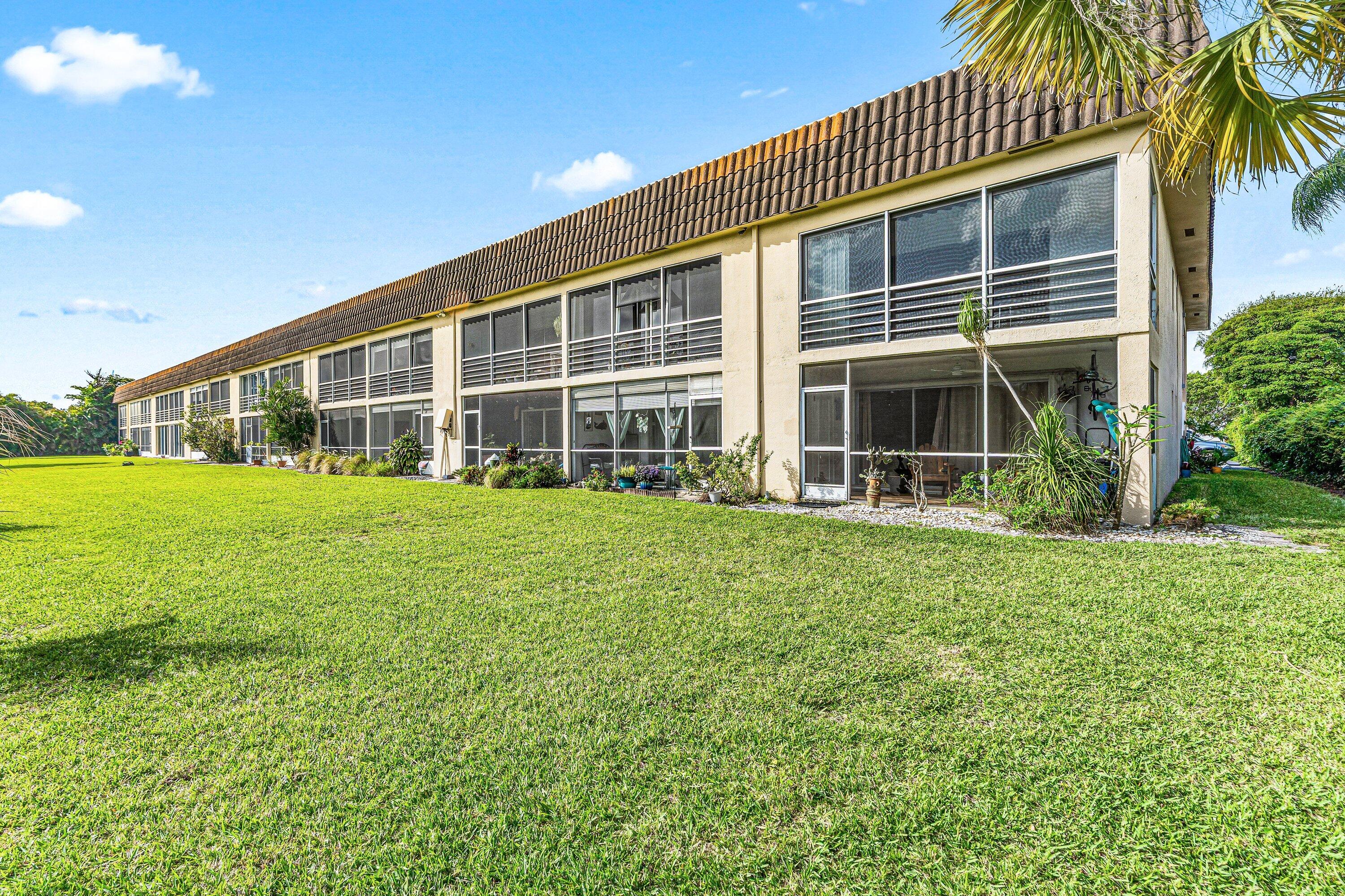 RIVER KEY CONDO - Residential