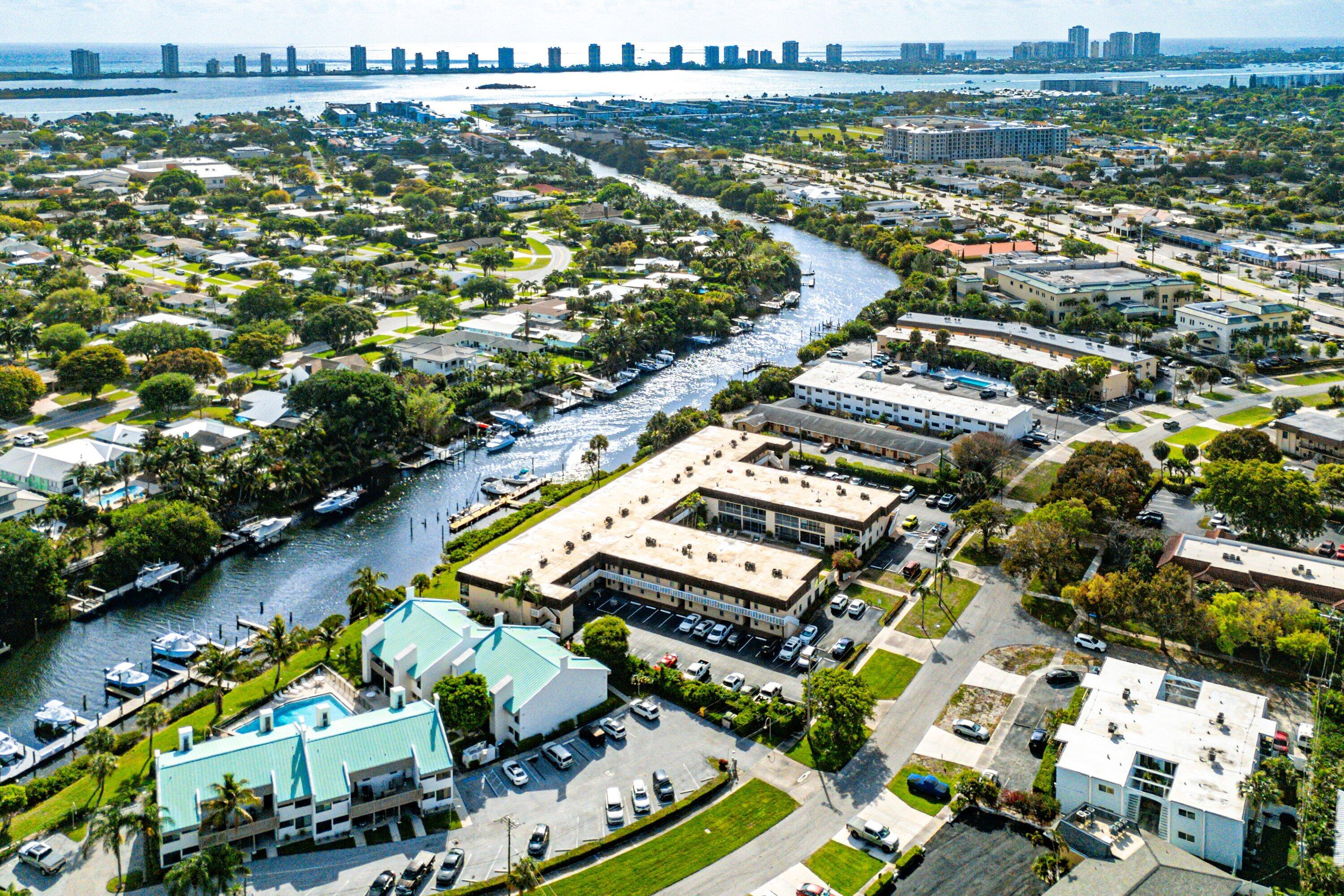 RIVER KEY CONDO - Residential
