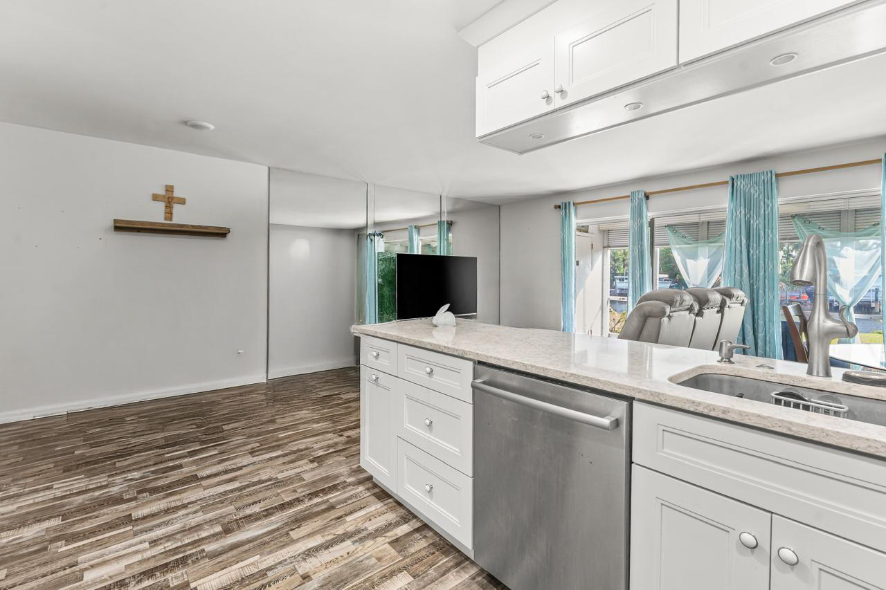 342 Southwind Drive 102