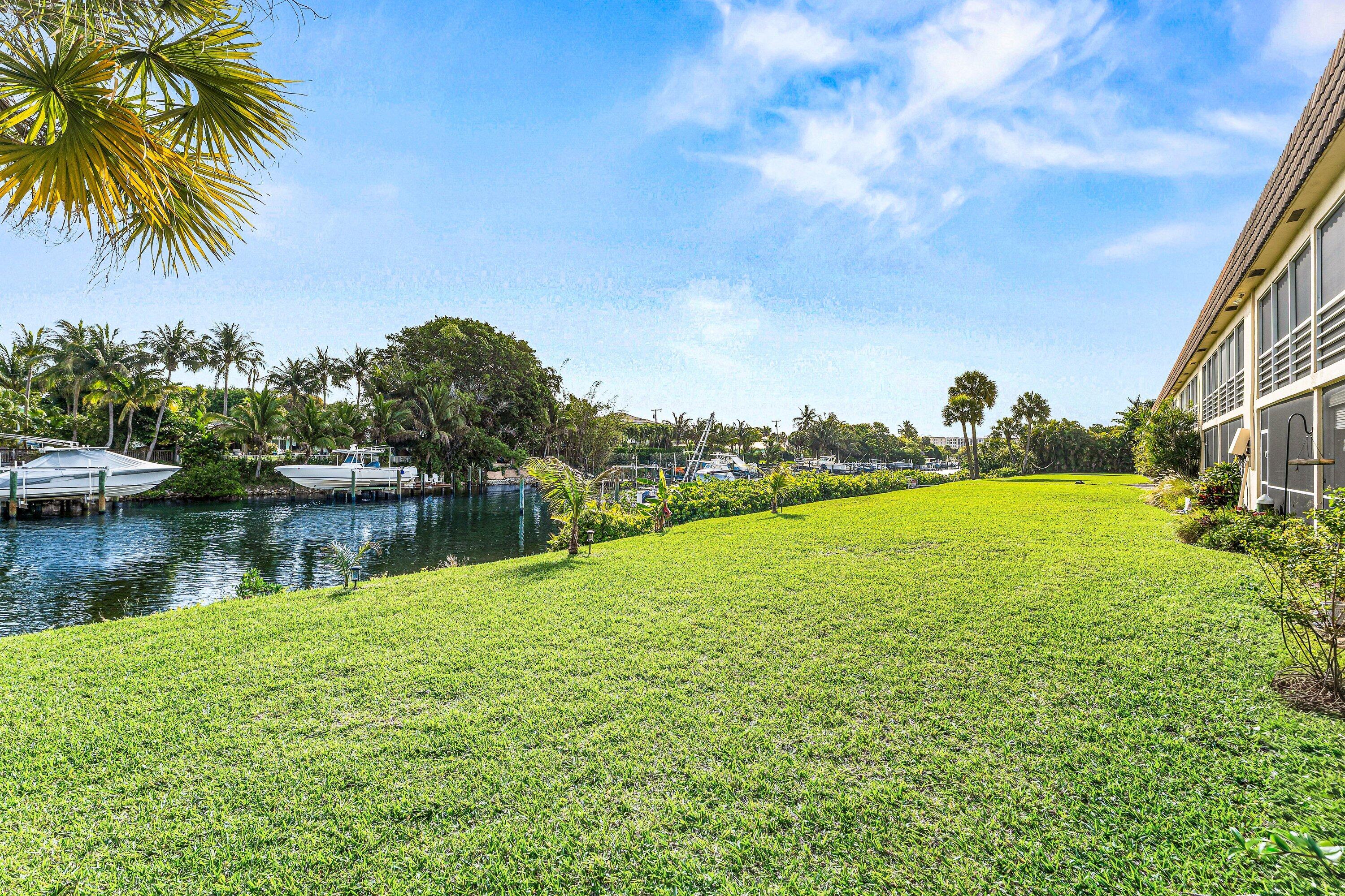 RIVER KEY CONDO - Residential