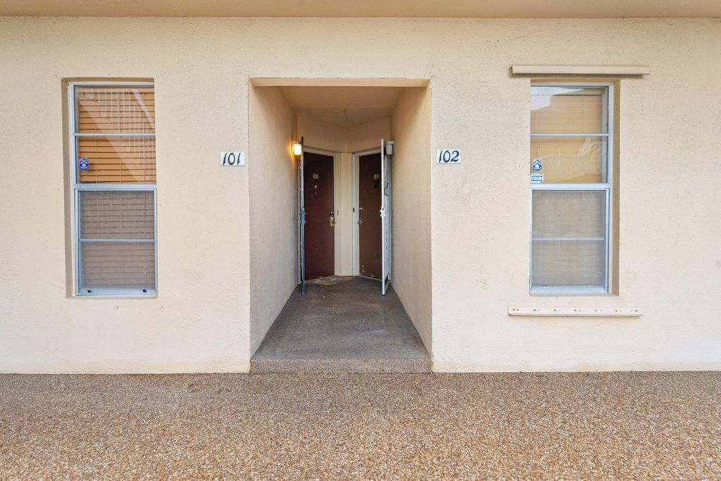 Photo of 342 Southwind Drive #102, North Palm Beach, FL 33408 (MLS # B26011516)