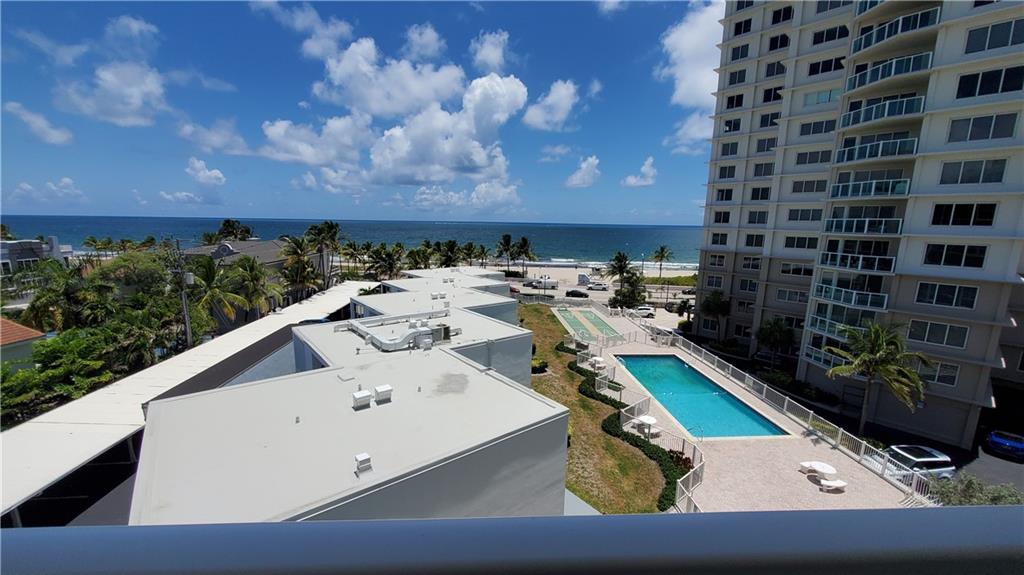 1200 Club - Residential