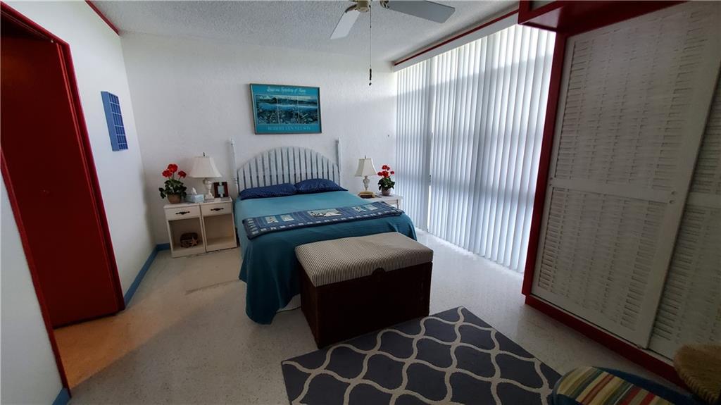 1200 Club - Residential