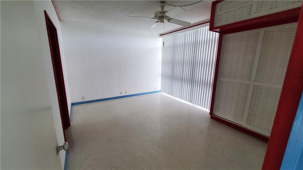 1200 Club - Residential