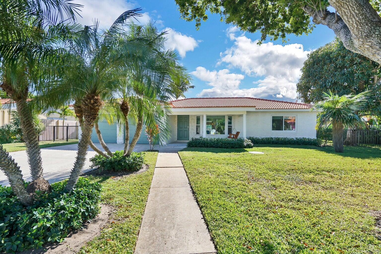 RIDGE HARBOUR ESTATES - Residential