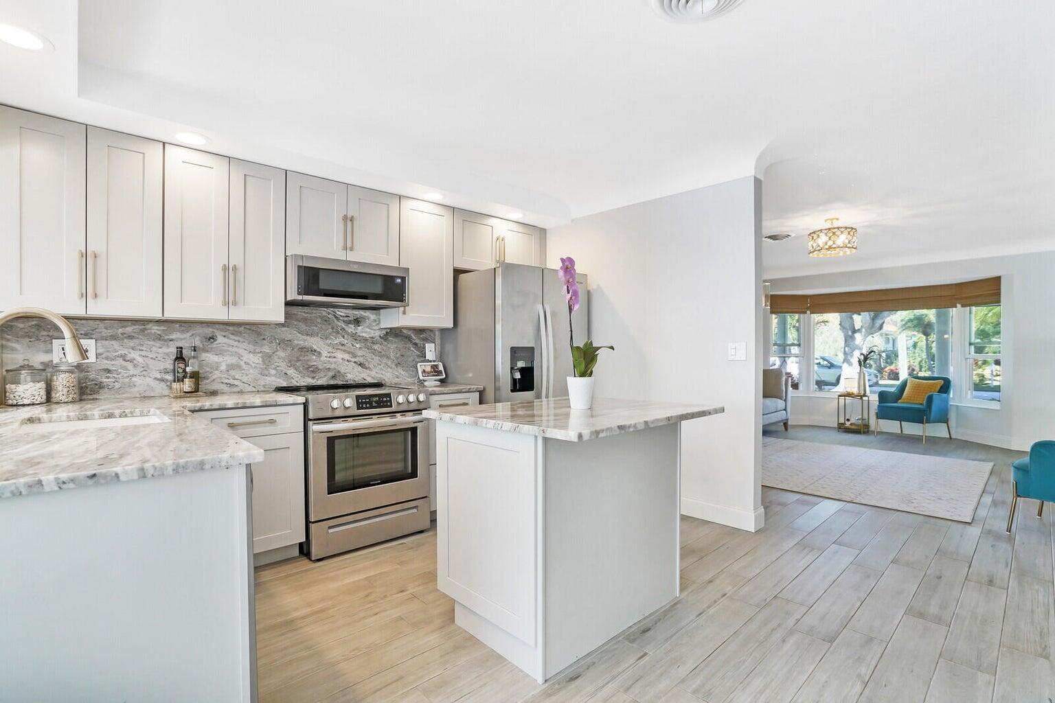 RIDGE HARBOUR ESTATES - Residential