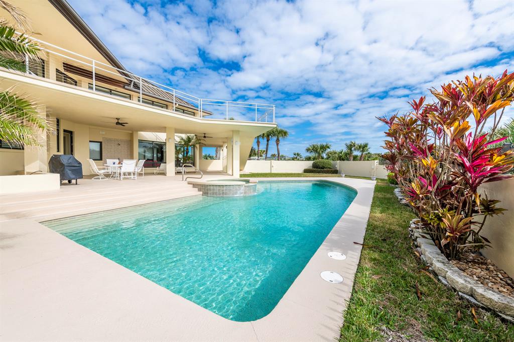 CORONADO SHORES UNIT 5 RE - Residential