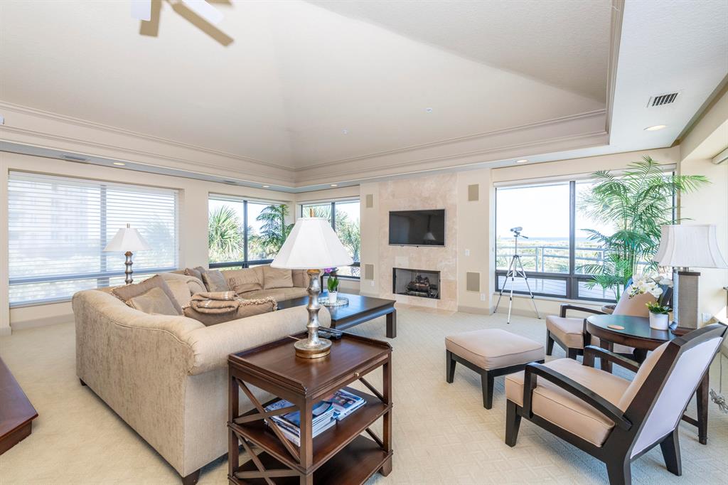 CORONADO SHORES UNIT 5 RE - Residential